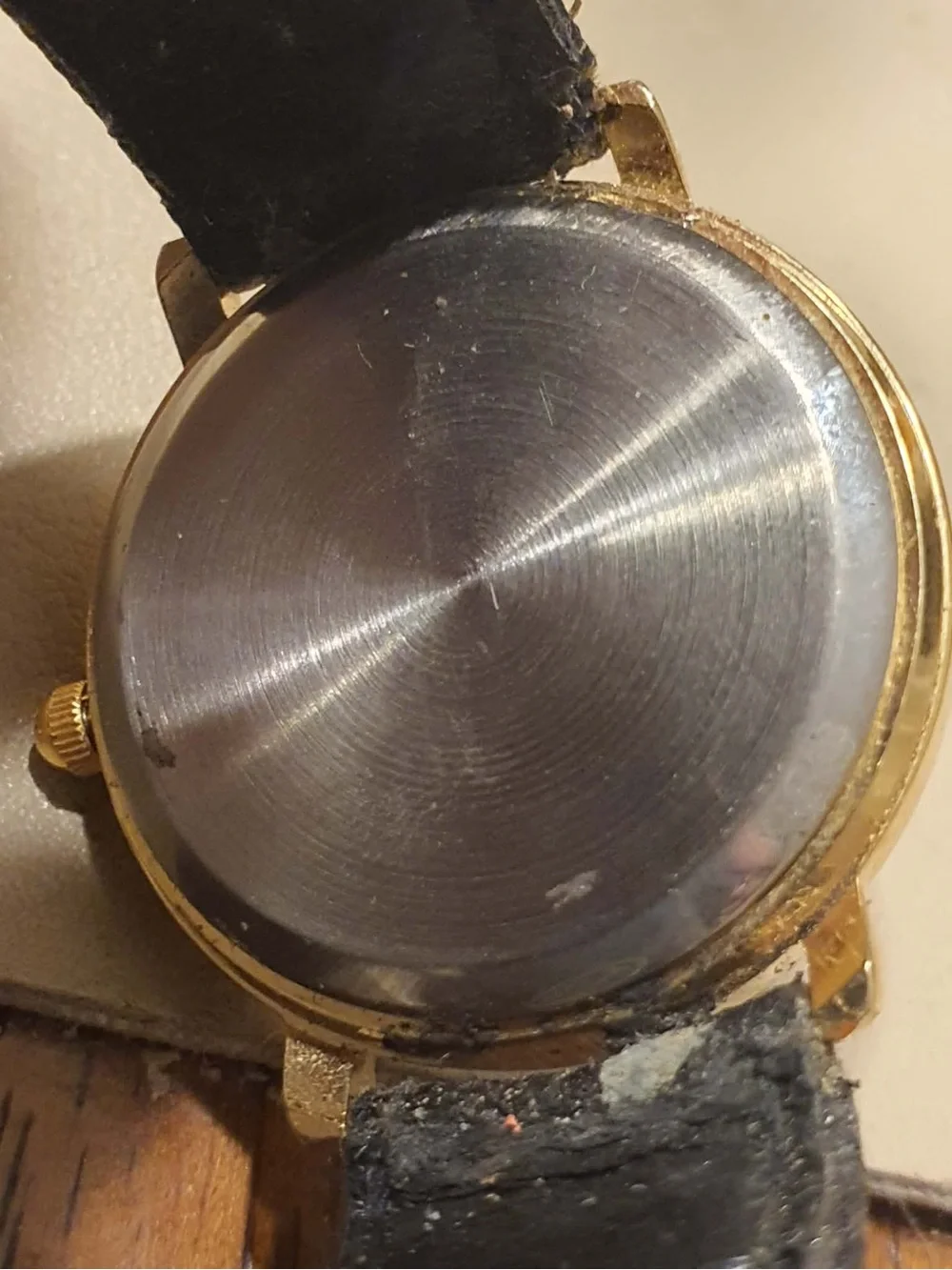 🦋10/$20🦋 Novelli Goldtone/Black Leather Women's Watch